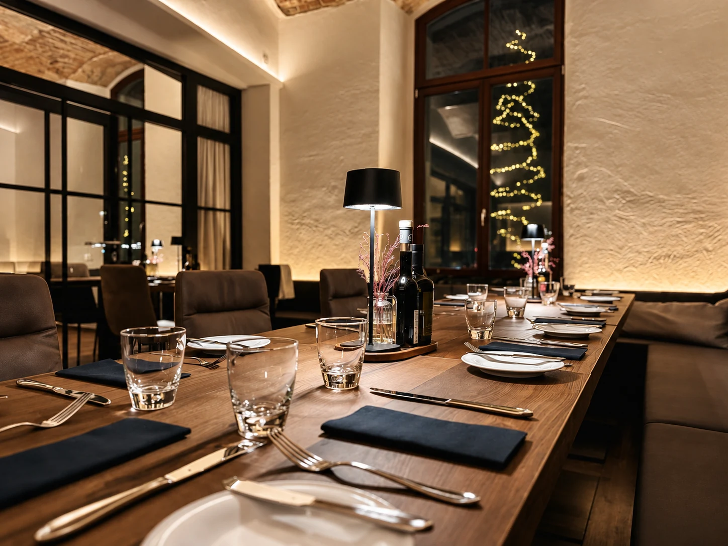 Der gedeckte Gastraum des Restaurants